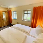 Strandhaus, Strandhafer, 100 M Zum Apartment